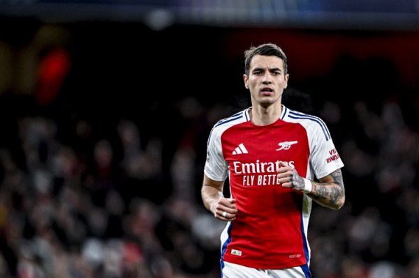 Sky Sports: Khi Capier gia nhập Arsenal sớm, Kiviol sẽ chuyển đến Porto