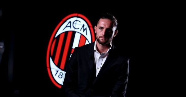 Rabiot: Milan là một trong nhữ