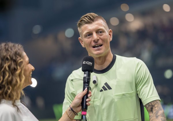 Cross: Bóng đá của Barcelona c